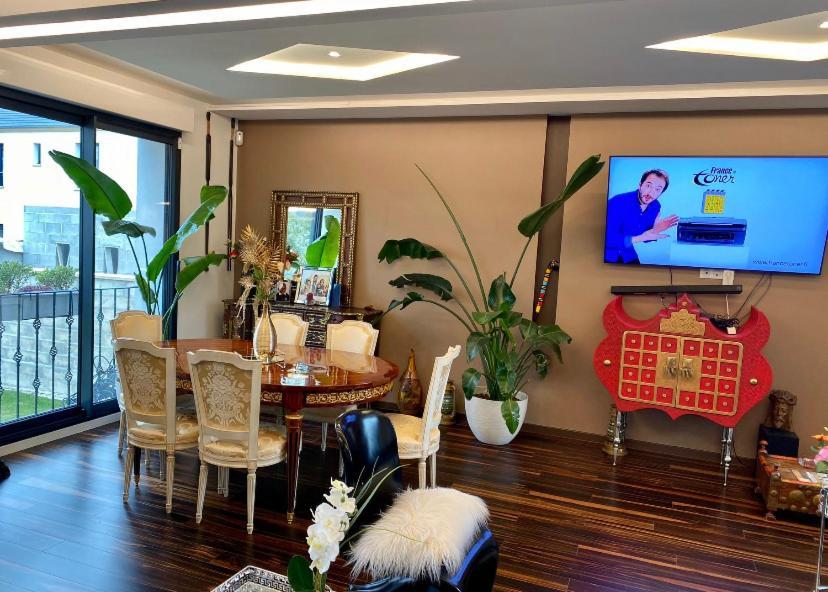 Вилла Double Tree House Шату Экстерьер фото